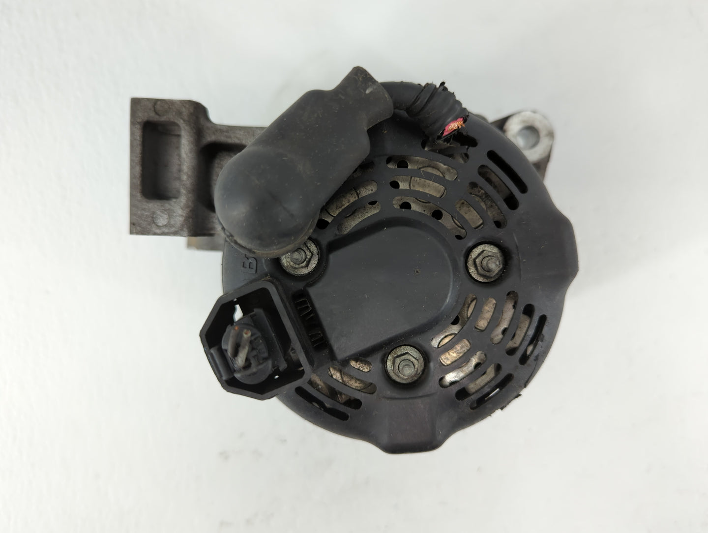 2013-2017 Gmc Terrain Alternator Replacement Generator Charging Assembly Engine OEM P/N:TN104210-5251 23119515 Fits OEM Used