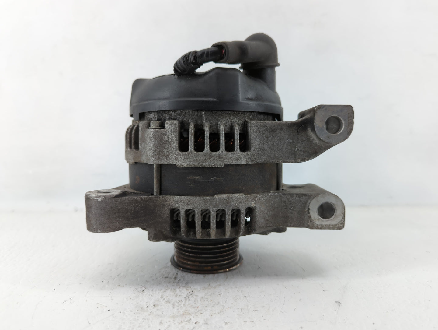 2013-2017 Gmc Terrain Alternator Replacement Generator Charging Assembly Engine OEM P/N:TN104210-5251 23119515 Fits OEM Used