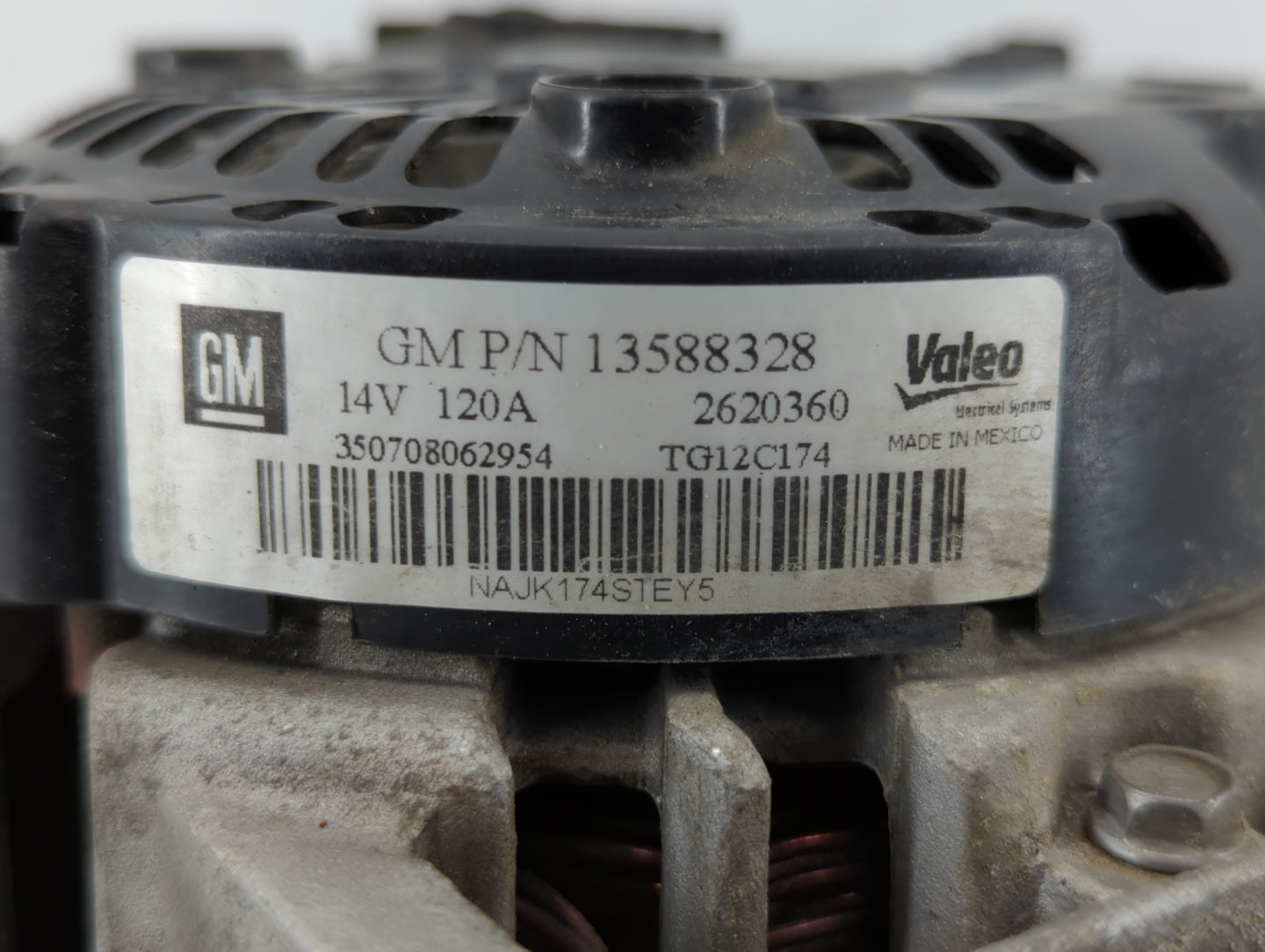 2010-2017 Gmc Terrain Alternator Replacement Generator Charging Assembly Engine OEM P/N:13588328 Fits OEM Used Auto Parts - 