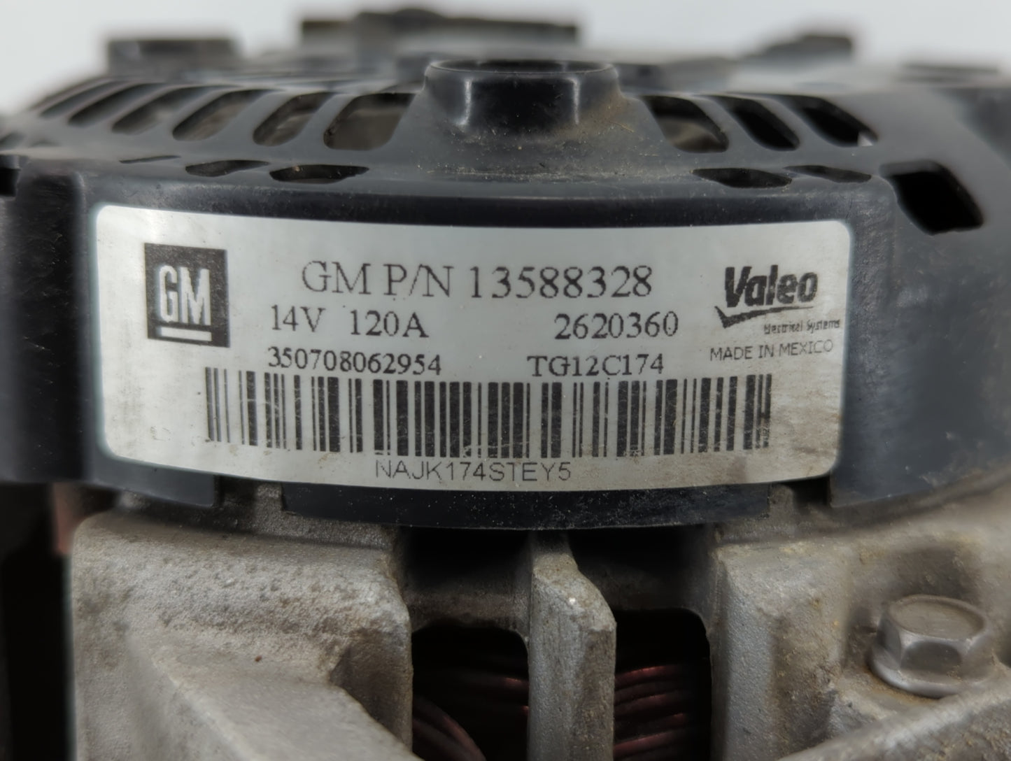 2010-2017 Gmc Terrain Alternator Replacement Generator Charging Assembly Engine OEM P/N:13588328 Fits OEM Used Auto Parts - 