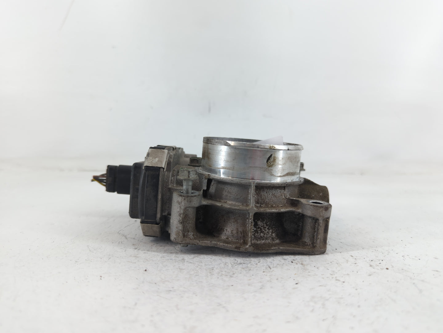 2013-2015 Gmc Terrain Throttle Body P/N:12632101CA Fits Fits 2012 2013 2014 2015 OEM Used Auto Parts - Oemusedautoparts1.com