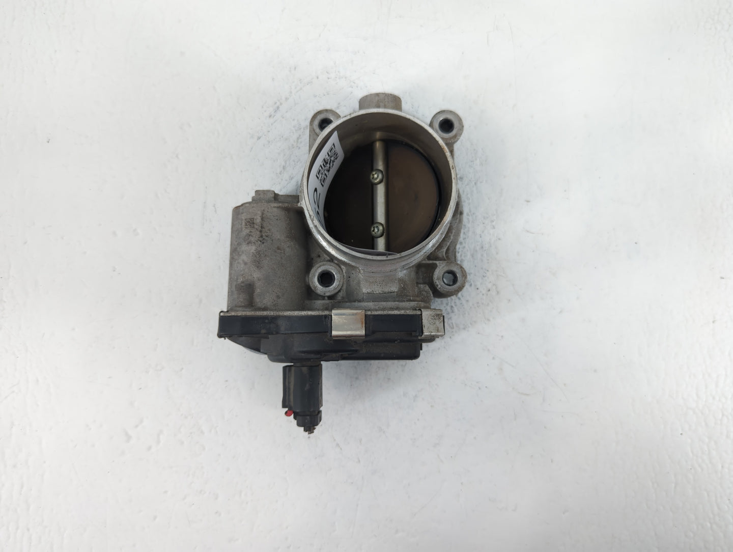 2013-2015 Gmc Terrain Throttle Body P/N:12632101CA Fits Fits 2012 2013 2014 2015 OEM Used Auto Parts - Oemusedautoparts1.com