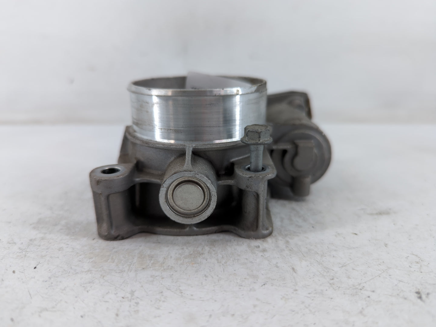 2013-2015 Gmc Terrain Throttle Body P/N:12632101CA Fits Fits 2012 2013 2014 2015 OEM Used Auto Parts - Oemusedautoparts1.com