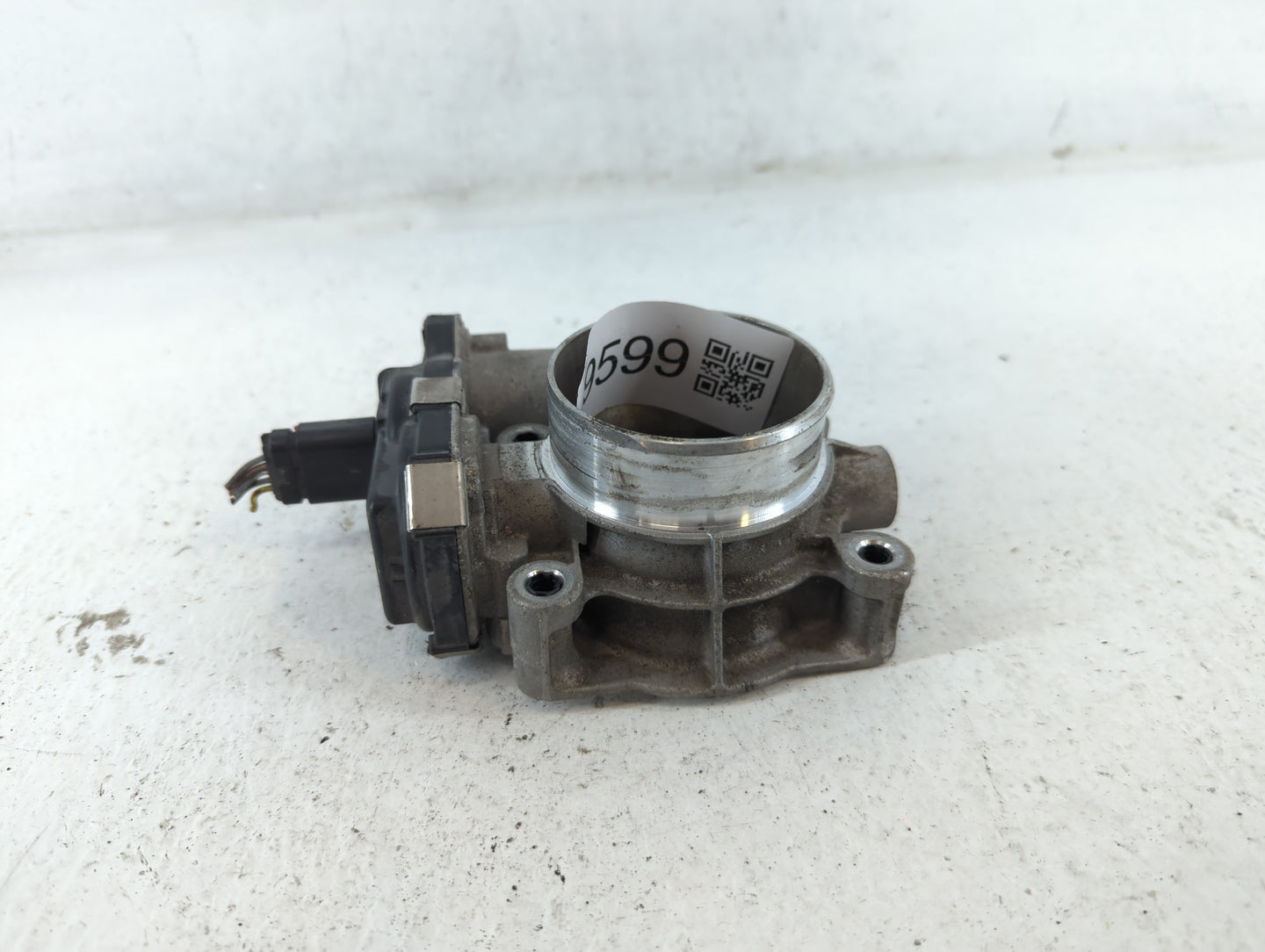 2013-2015 Gmc Terrain Throttle Body P/N:12632101CA Fits Fits 2012 2013 2014 2015 OEM Used Auto Parts - Oemusedautoparts1.com