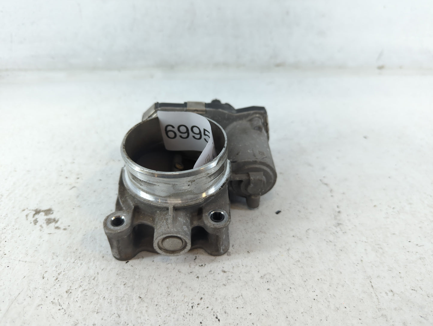 2013-2015 Gmc Terrain Throttle Body P/N:12632101CA Fits Fits 2012 2013 2014 2015 OEM Used Auto Parts - Oemusedautoparts1.com