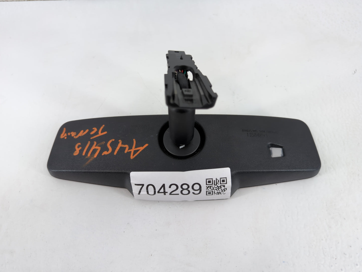 2010-2017 Gmc Terrain Interior Rear View Mirror Replacement OEM P/N:E11026538 Fits OEM Used Auto Parts - Oemusedautoparts1.c