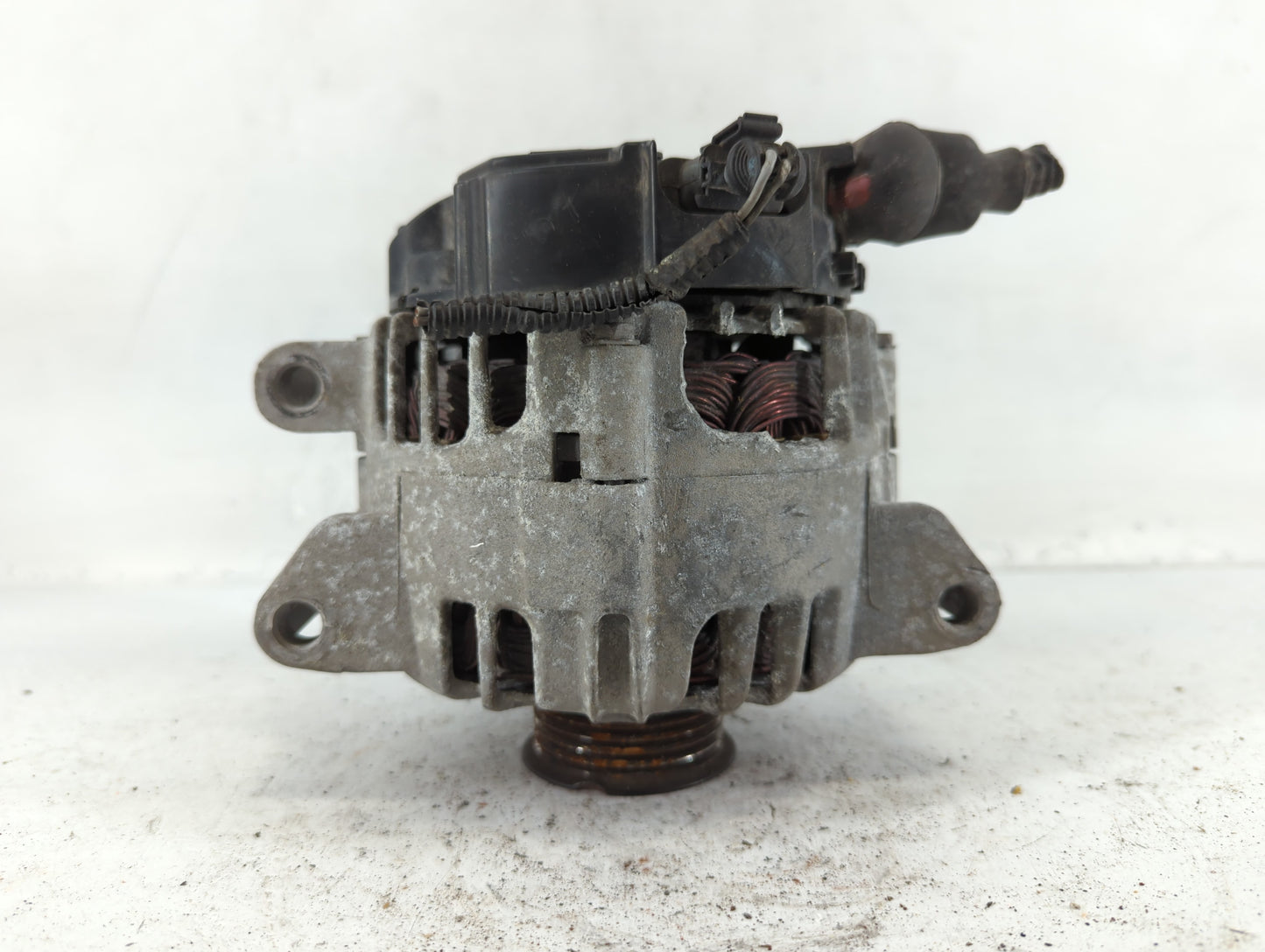 2010-2017 Gmc Terrain Alternator Replacement Generator Charging Assembly Engine OEM P/N:2620360 B 13588328 Fits OEM Used Aut