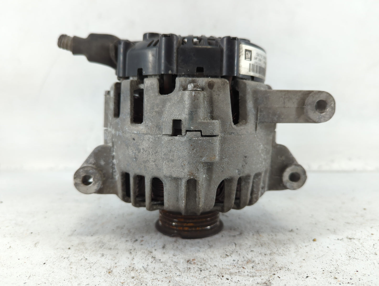 2010-2017 Gmc Terrain Alternator Replacement Generator Charging Assembly Engine OEM P/N:2620360 B 13588328 Fits OEM Used Aut