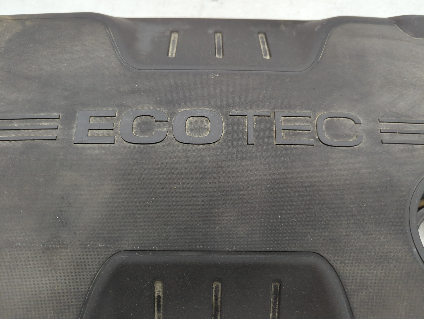 2015 Gmc Terrain Engine Cover - Oemusedautoparts1.com