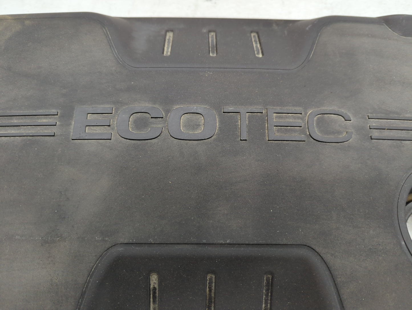 2015 Gmc Terrain Engine Cover - Oemusedautoparts1.com