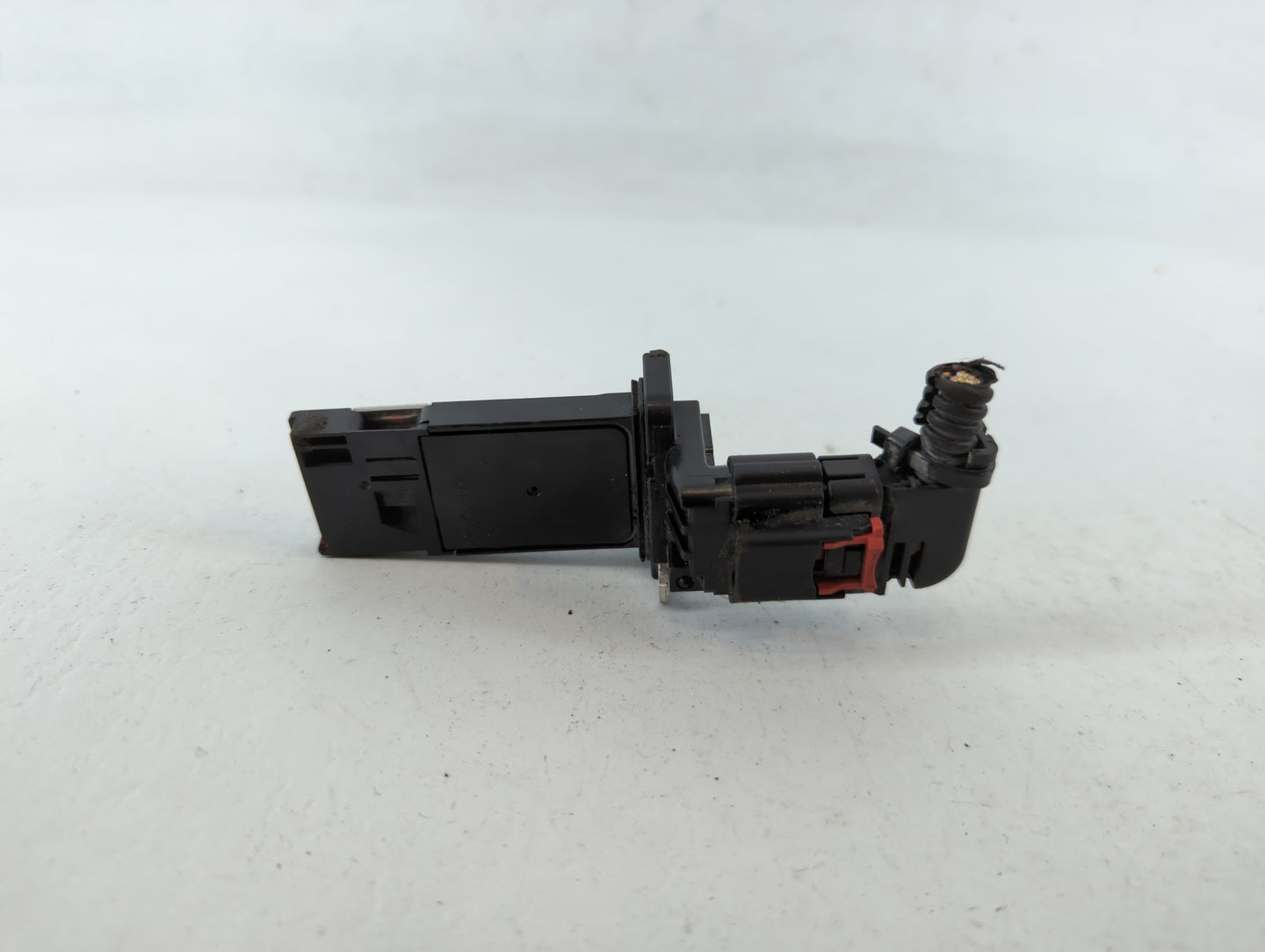 2012-2017 Gmc Terrain Mass Air Flow Meter Maf - Oemusedautoparts1.com