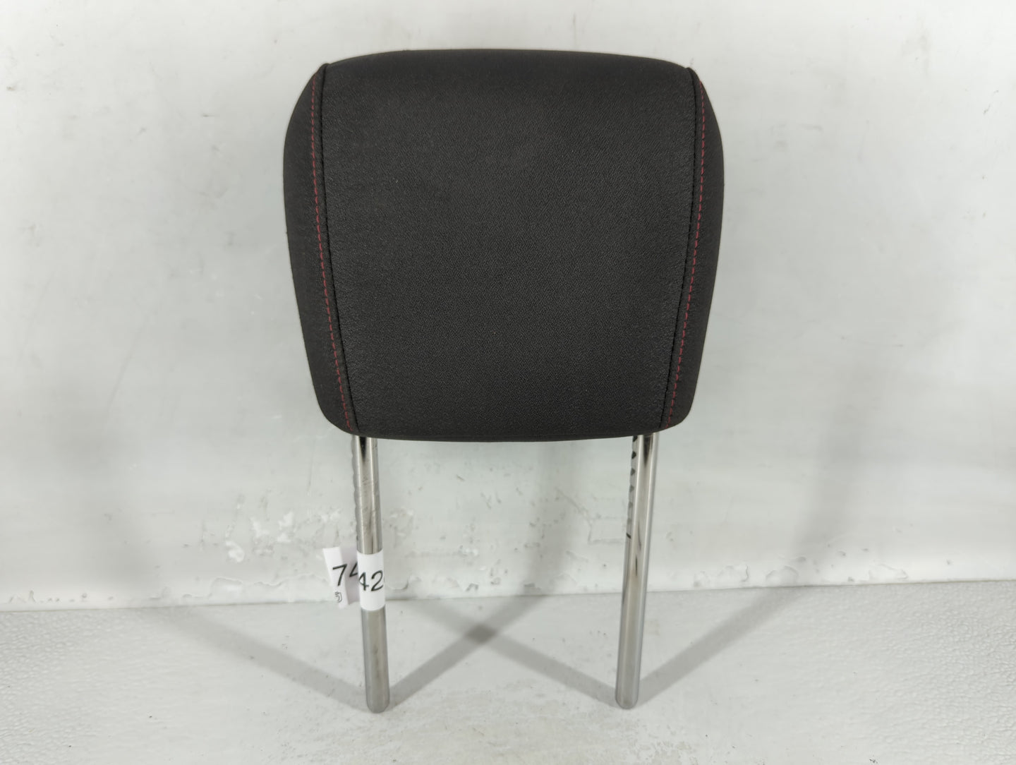 Gmc Terrain Headrest Head Rest Front Driver Passenger Seat Black - Oemusedautoparts1.com