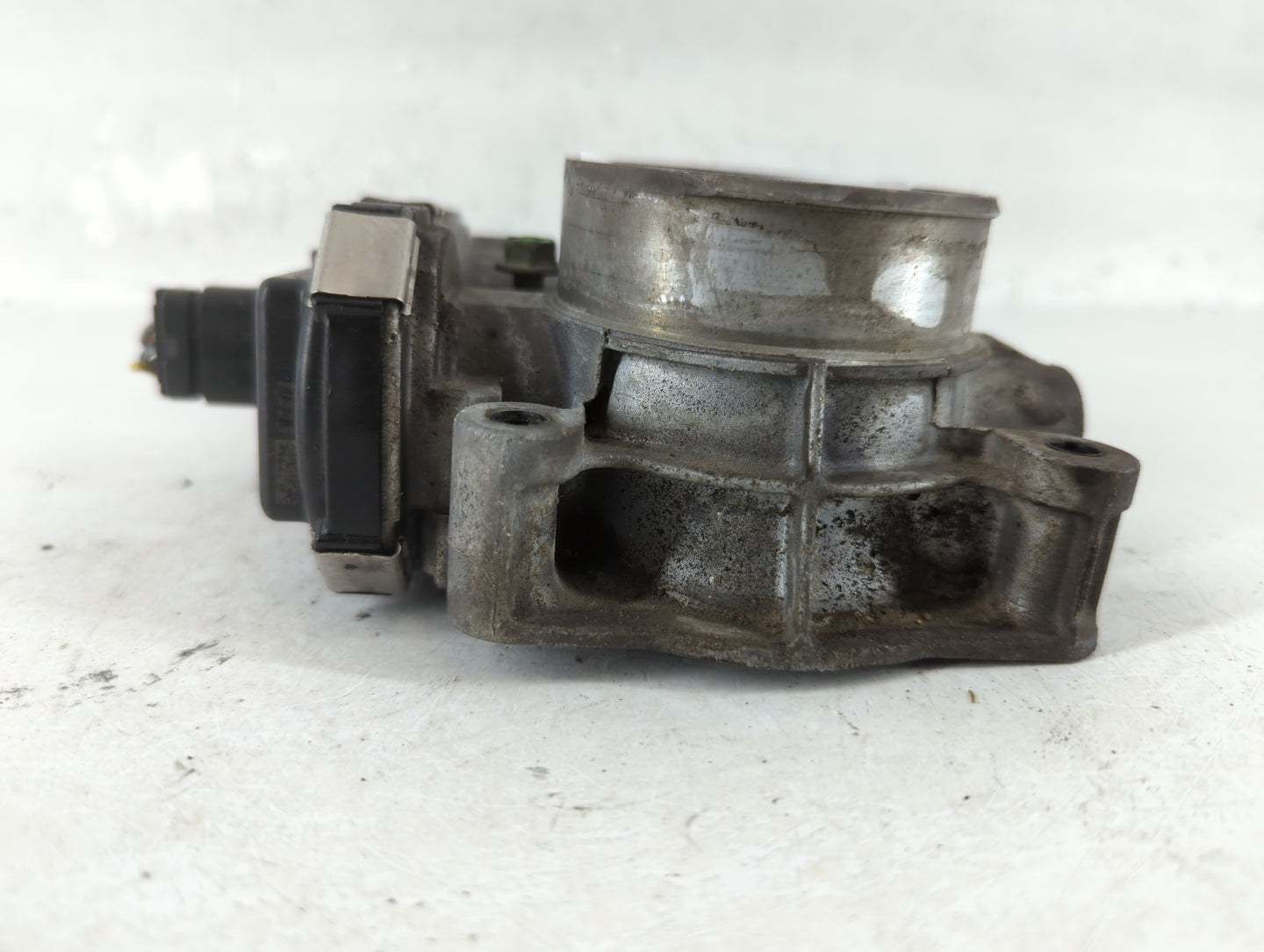 2013-2015 Gmc Terrain Throttle Body P/N:12632101CA08 Fits Fits 2012 2013 2014 2015 OEM Used Auto Parts - Oemusedautoparts1.c