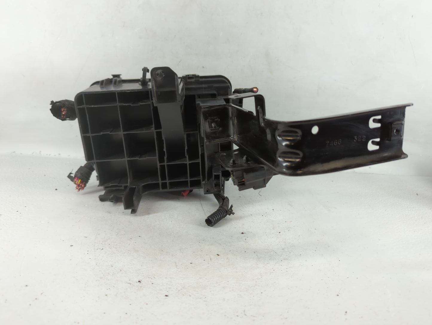 2013-2015 Gmc Terrain Fusebox Fuse Box Panel Relay Module P/N:22929762 01 Fits Fits 2013 2014 2015 OEM Used Auto Parts - Oem