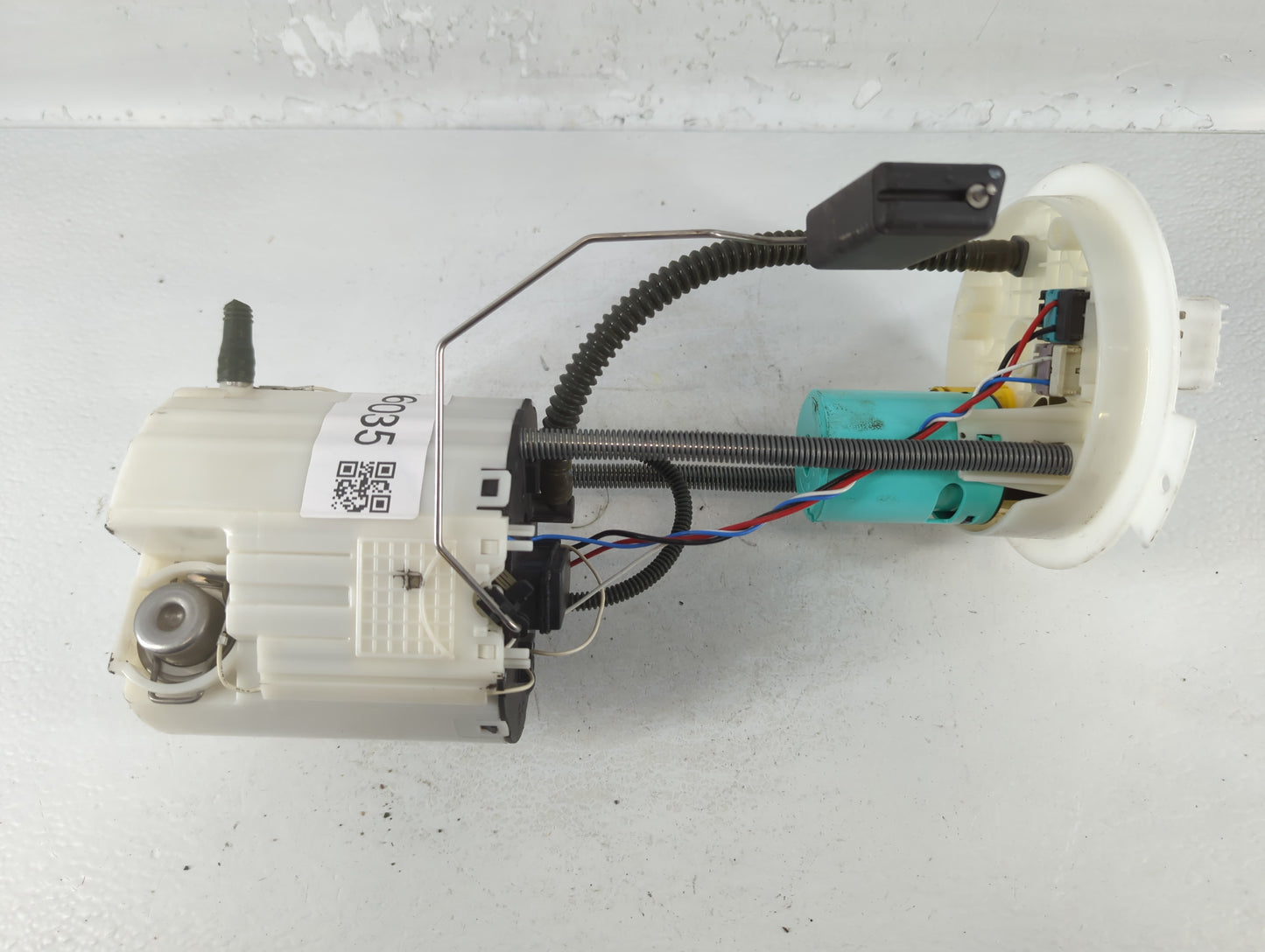 2012-2017 Gmc Terrain Electrical Gas Fuel Pump Assembly - Oemusedautoparts1.com