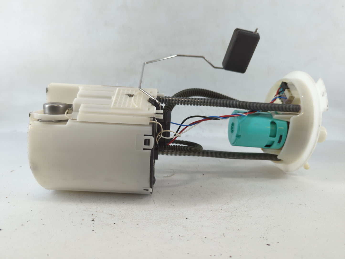 2012-2017 Gmc Terrain Electrical Gas Fuel Pump Assembly - Oemusedautoparts1.com