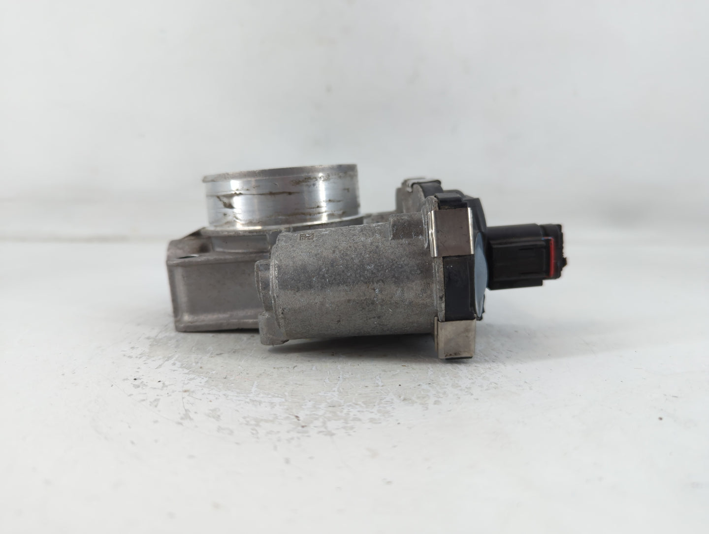 2013-2015 Gmc Terrain Throttle Body P/N:12632101CA Fits Fits 2012 2013 2014 2015 OEM Used Auto Parts - Oemusedautoparts1.com