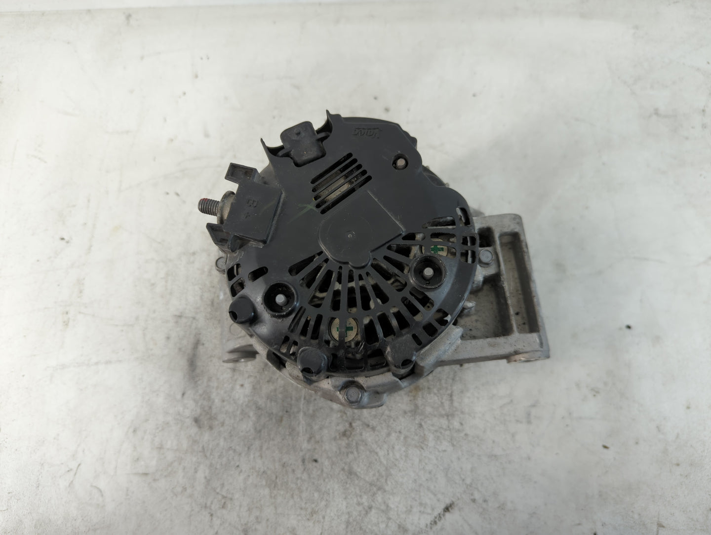 2010-2017 Gmc Terrain Alternator Replacement Generator Charging Assembly Engine OEM P/N:2620360 B 13588328 Fits OEM Used Aut