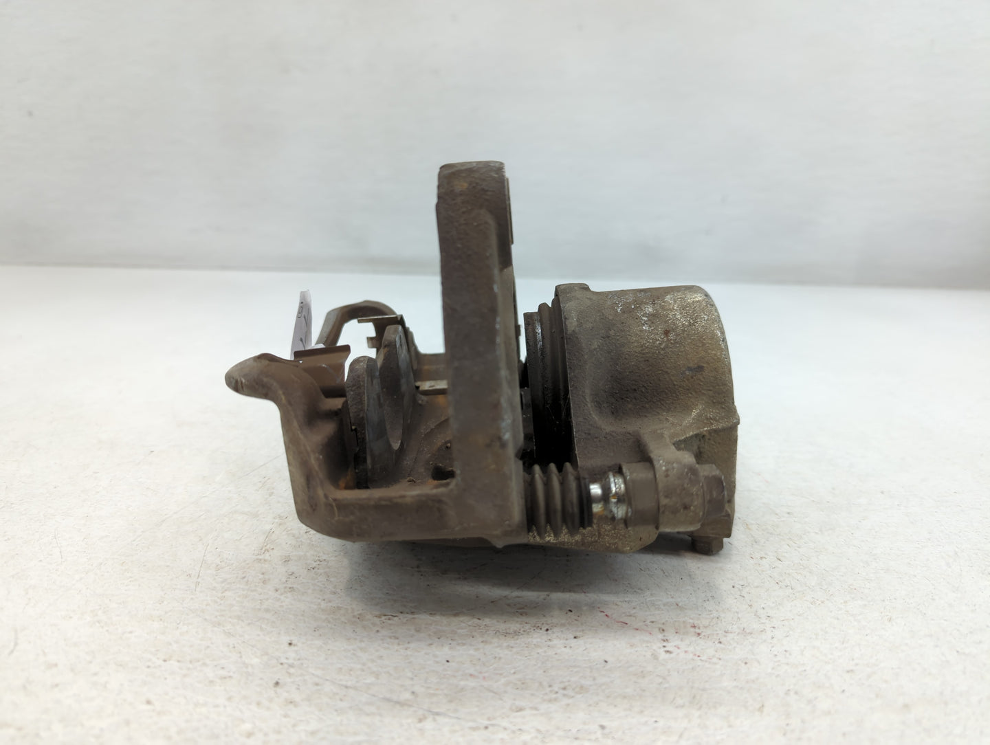 2010-2017 Gmc Terrain Front Driver Left Brake Caliper - Oemusedautoparts1.com