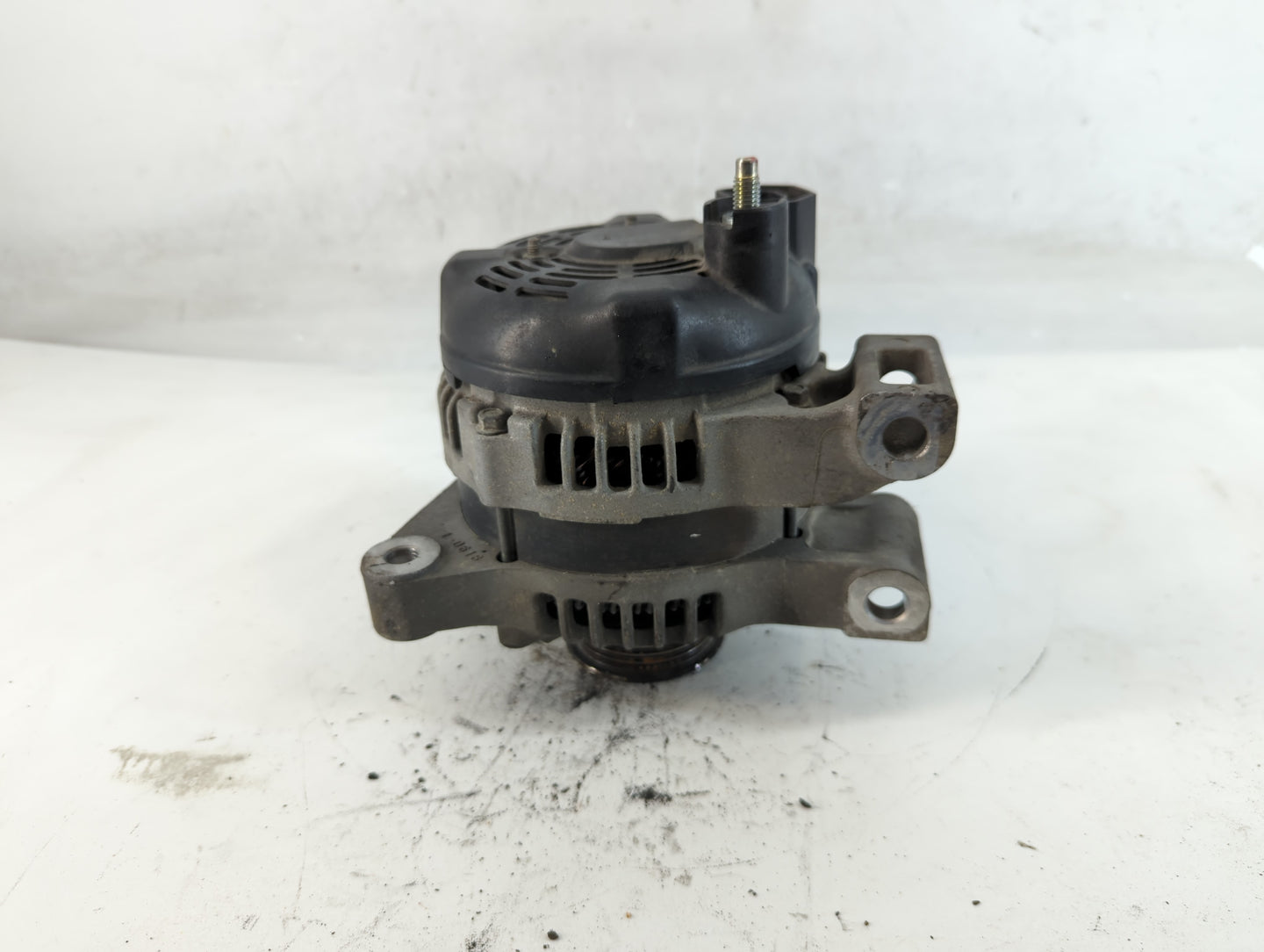 2013-2017 Gmc Terrain Alternator Replacement Generator Charging Assembly Engine OEM P/N:TN104210-5251 23119515 Fits OEM Used