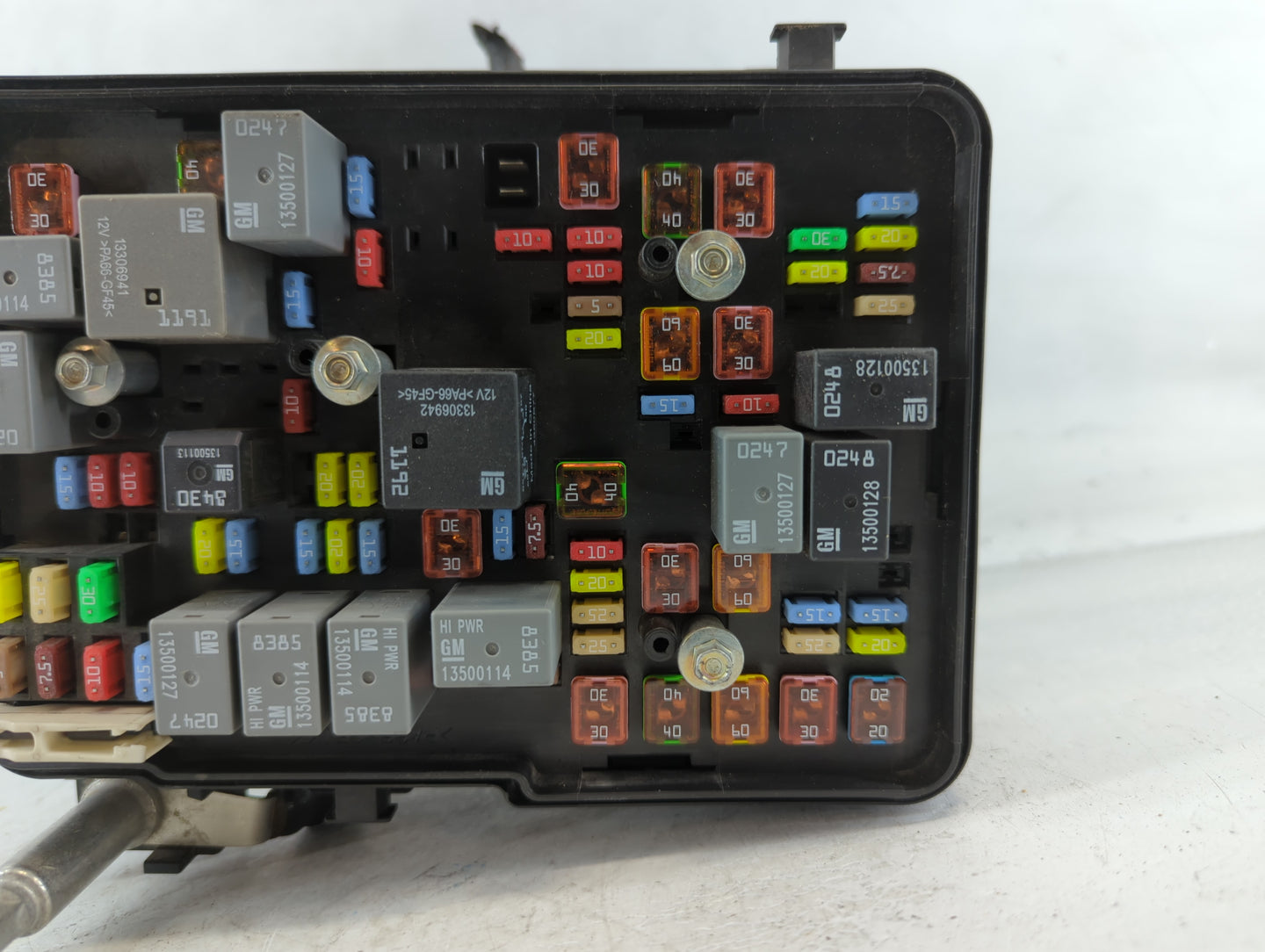 2013-2015 Gmc Terrain Fusebox Fuse Box Panel Relay Module P/N:22929762 Fits Fits 2013 2014 2015 OEM Used Auto Parts - Oemuse