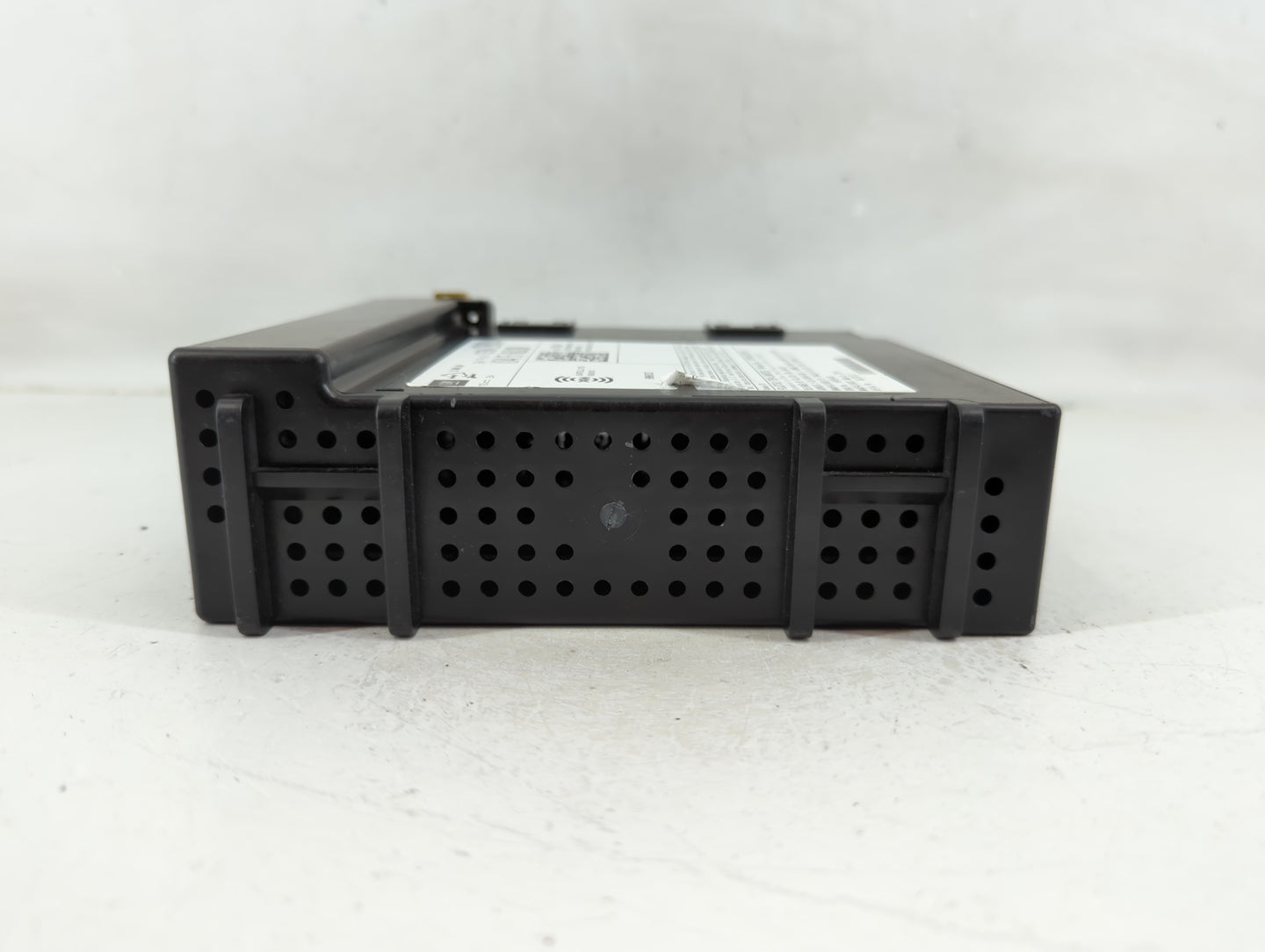 2015 Gmc Yukon Radio AM FM Cd Player Receiver Replacement P/N:13592804 Fits Fits 2013 2014 OEM Used Auto Parts - Oemusedauto