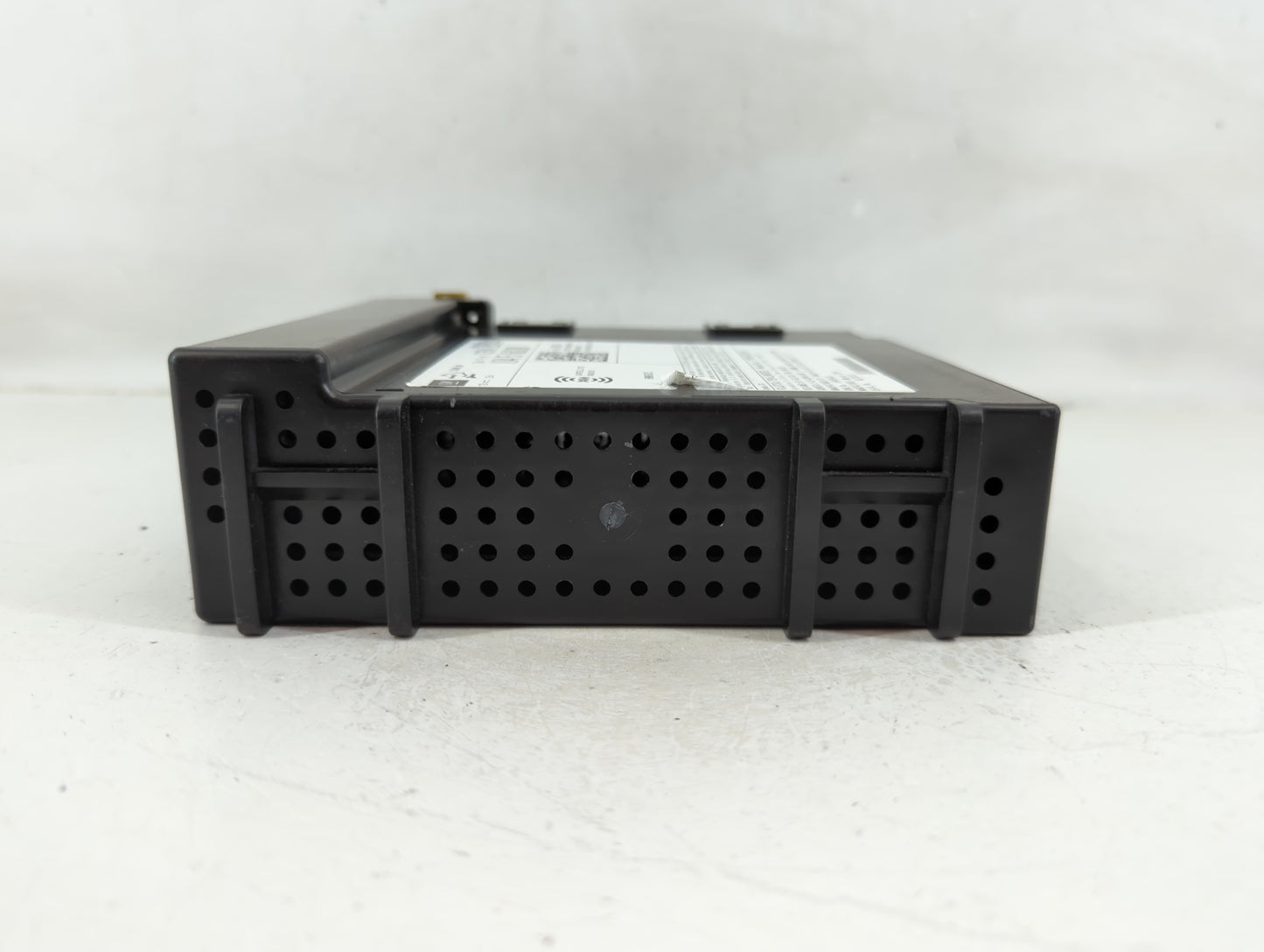 2015 Gmc Yukon Radio AM FM Cd Player Receiver Replacement P/N:13592804 Fits Fits 2013 2014 OEM Used Auto Parts - Oemusedauto