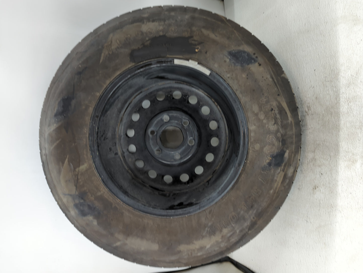 2007-2020 Gmc Yukon Spare Donut Tire Wheel Rim Oem - Oemusedautoparts1.com