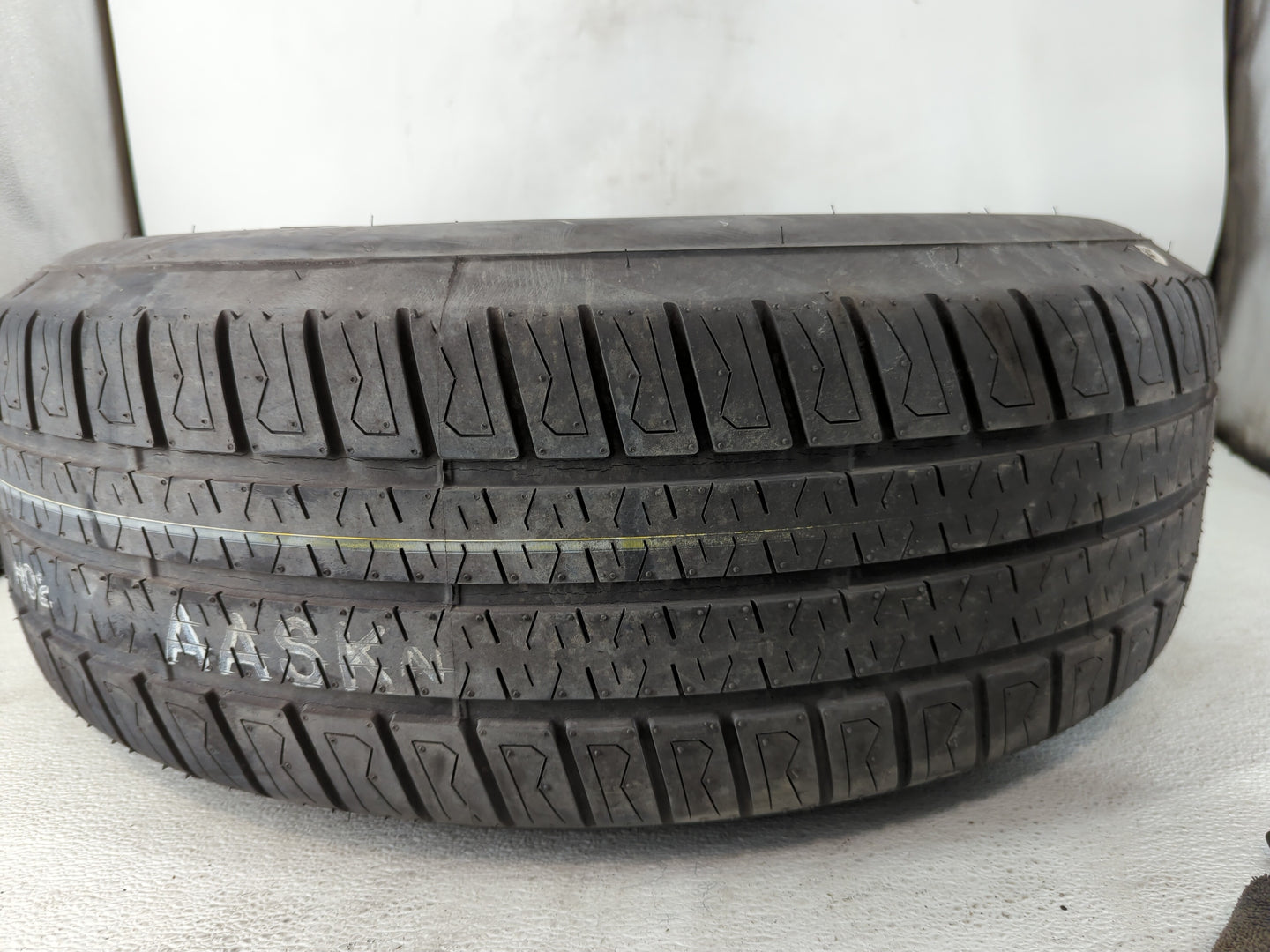 2007-2020 Gmc Yukon Spare Donut Tire Wheel Rim Oem - Oemusedautoparts1.com