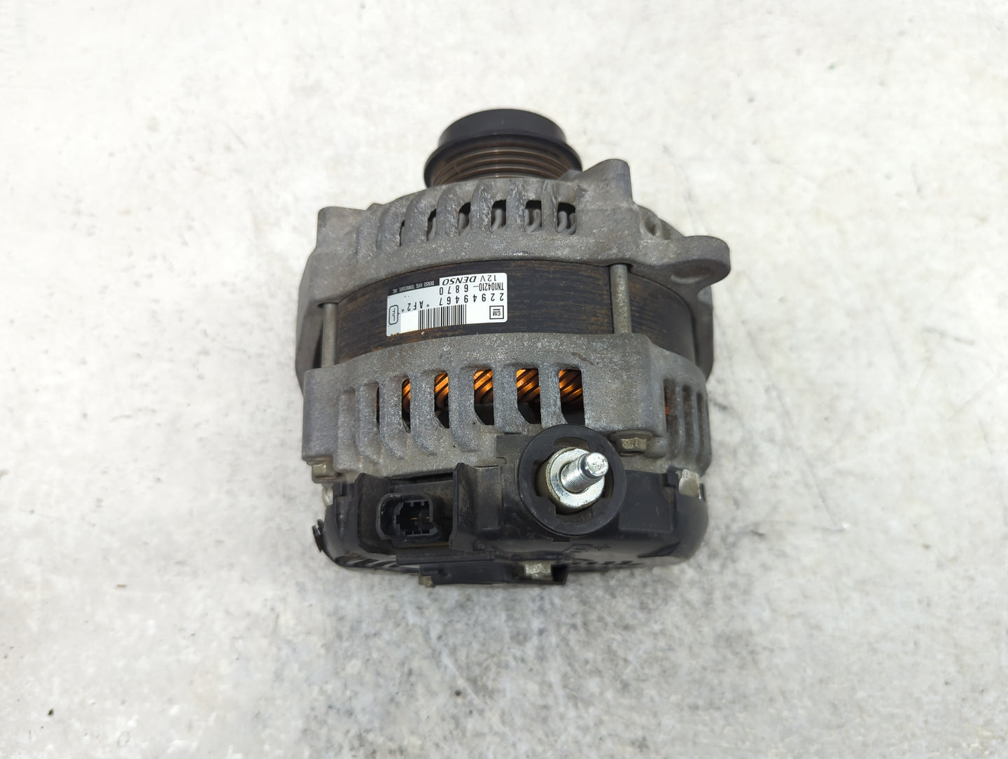 2015-2017 Gmc Yukon Alternator Replacement Generator Charging Assembly Engine OEM P/N:22949467 Fits Fits 2014 2015 2016 2017