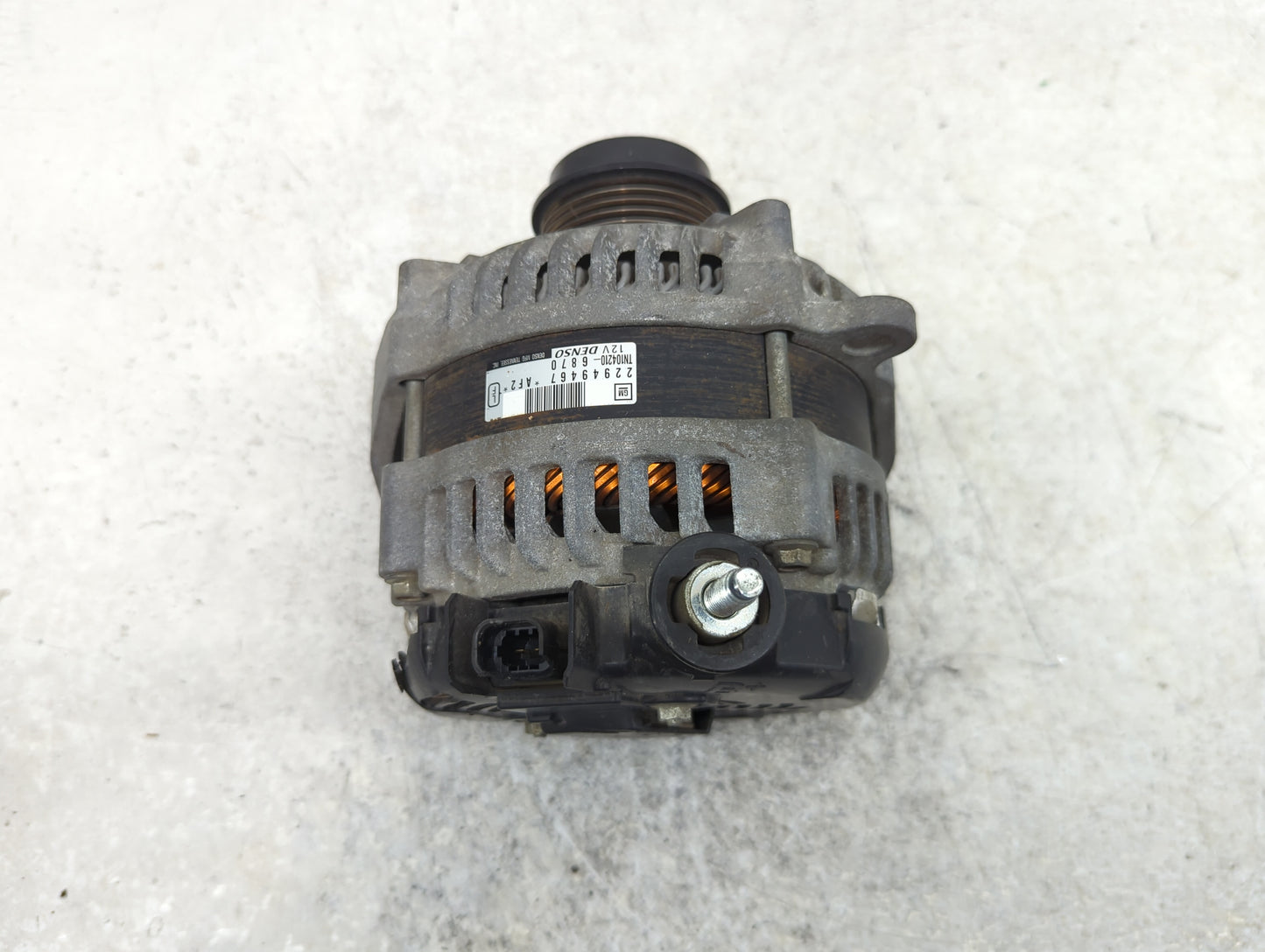 2015-2017 Gmc Yukon Alternator Replacement Generator Charging Assembly Engine OEM P/N:22949467 Fits Fits 2014 2015 2016 2017