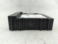 2015 Gmc Yukon Radio AM FM Cd Player Receiver Replacement P/N:13598663 Fits OEM Used Auto Parts - Oemusedautoparts1.com