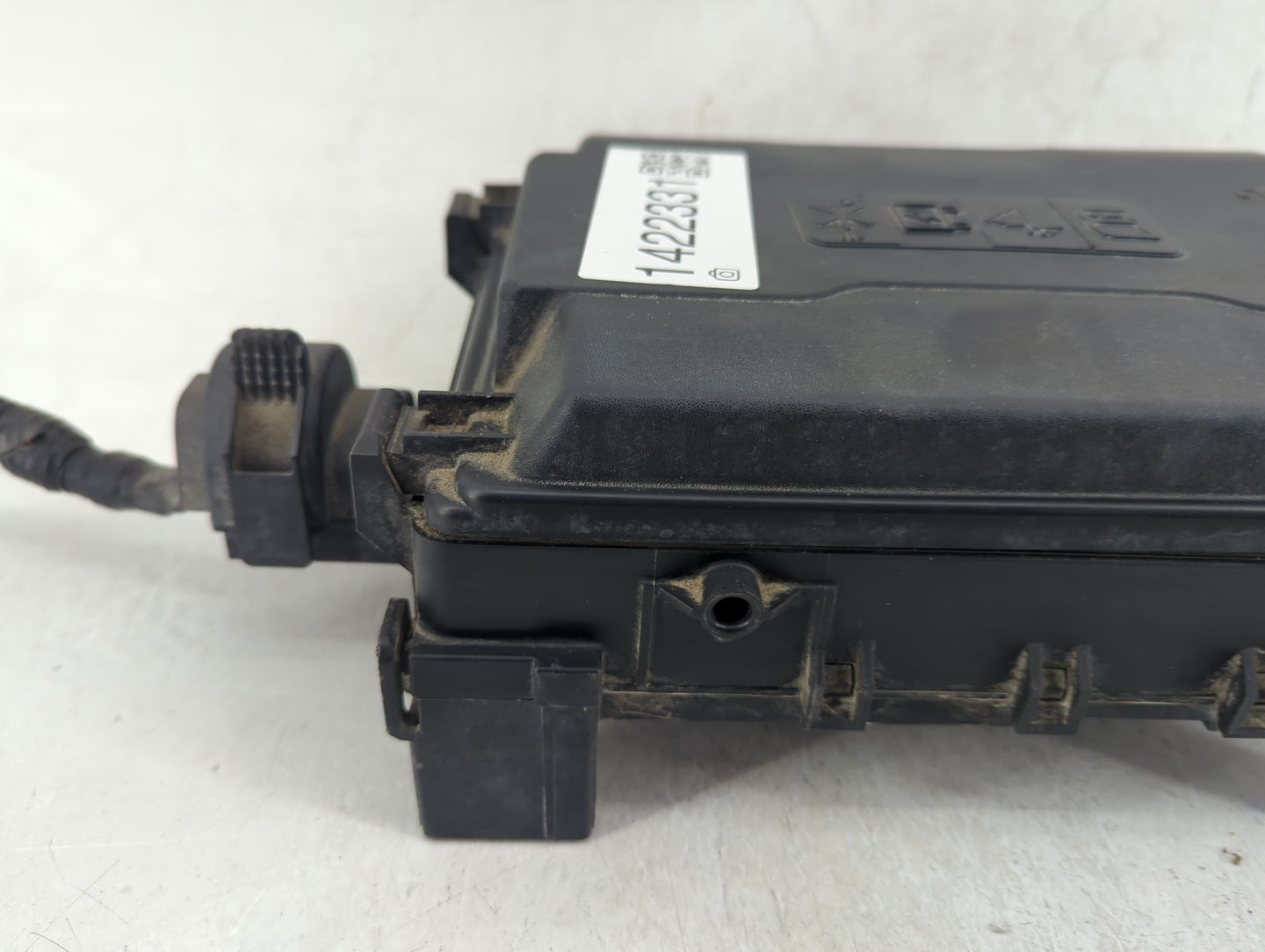 2015-2020 Gmc Yukon Fusebox Fuse Box Panel Relay Module Fits Fits 2015 2016 2017 2018 2019 2020 OEM Used Auto Parts - Oemuse