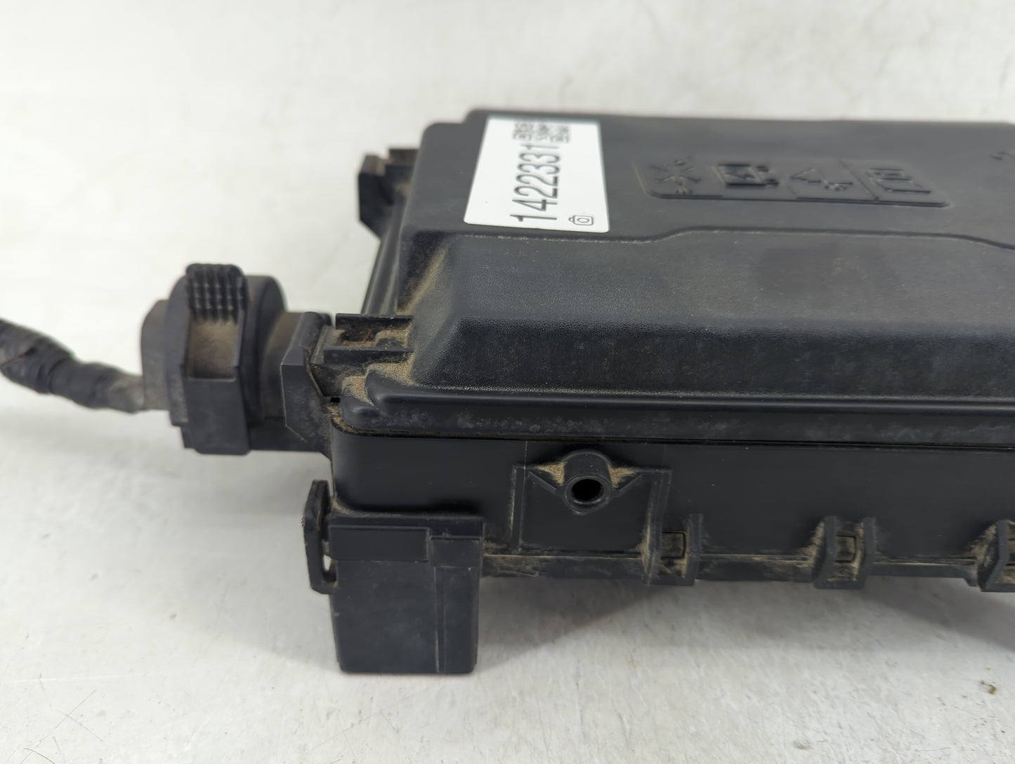2015-2020 Gmc Yukon Fusebox Fuse Box Panel Relay Module Fits Fits 2015 2016 2017 2018 2019 2020 OEM Used Auto Parts - Oemuse