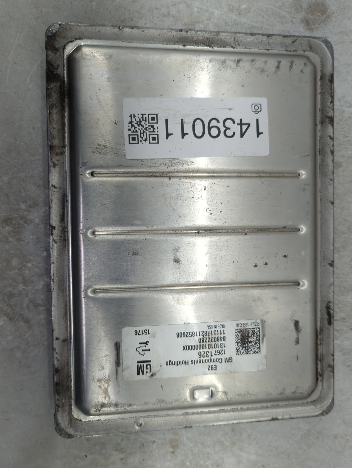 2015-2016 Gmc Yukon PCM Engine Control Computer ECU ECM PCU OEM P/N:12671326 12669318 Fits 2014 2015 2016 OEM Used Auto Part