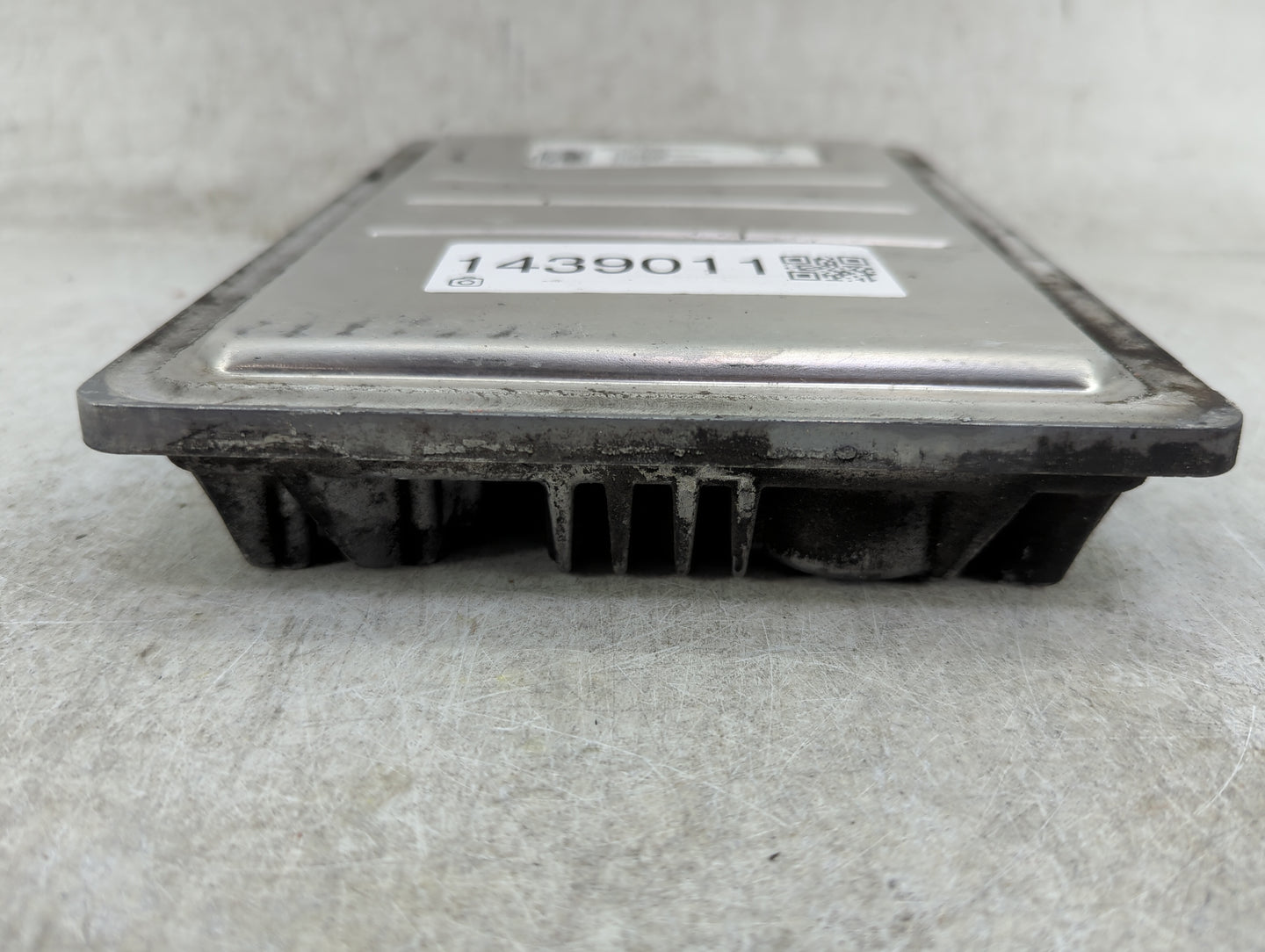 2015-2016 Gmc Yukon PCM Engine Control Computer ECU ECM PCU OEM P/N:12671326 12669318 Fits Fits 2014 2015 2016 OEM Used Auto