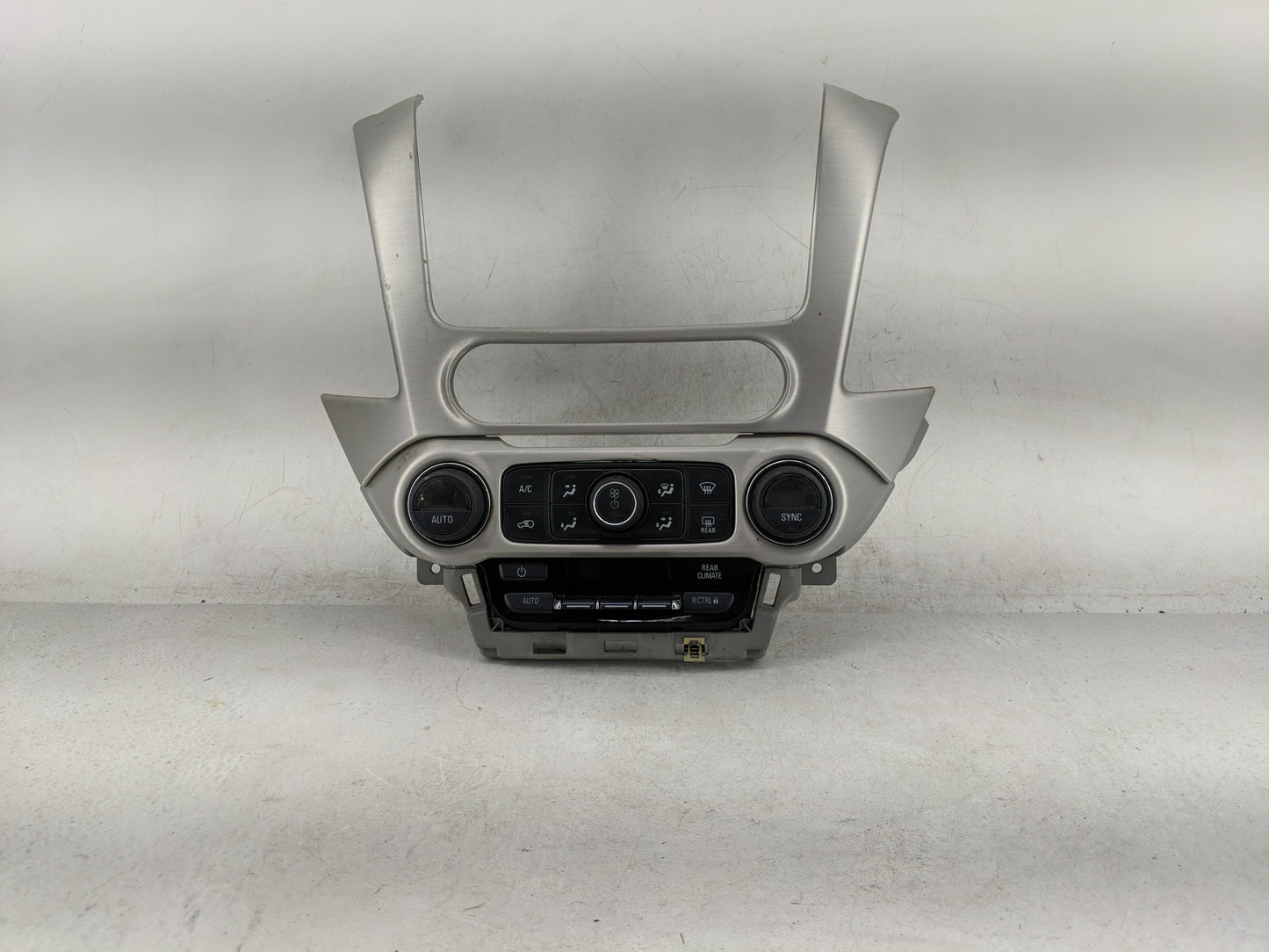 2015 Gmc Yukon Climate Control Module Temperature AC/Heater Replacement P/N:23449658 7370200000000X, 815372982 Fits OEM Used
