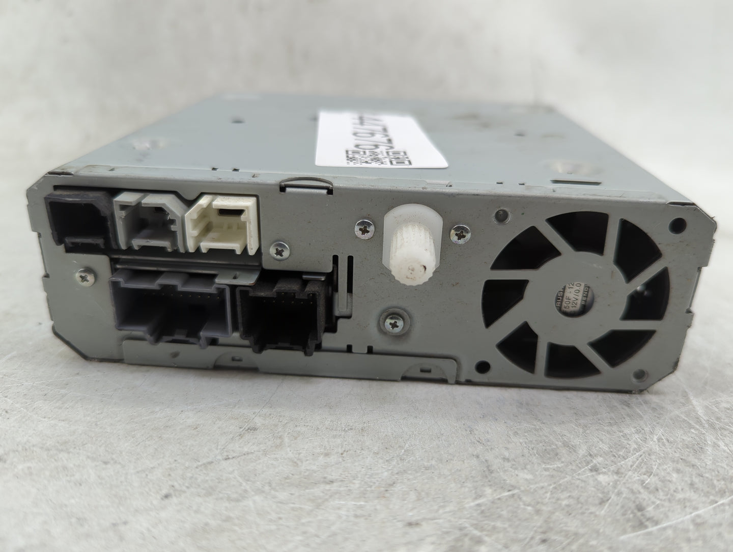 2015 Gmc Yukon Radio AM FM Cd Player Receiver Replacement P/N:23487129 7114048A89100276, 700309980000X, 660582433 Fits Fits 
