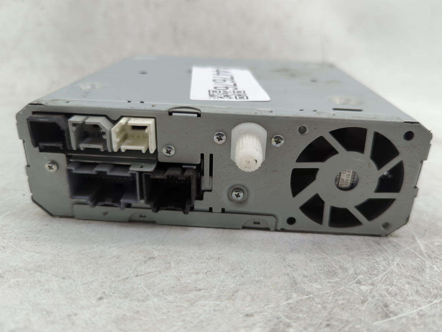 2015 Gmc Yukon Radio AM FM Cd Player Receiver Replacement P/N:23487129 7114048A89100276, 700309980000X, 660582433 Fits Fits 