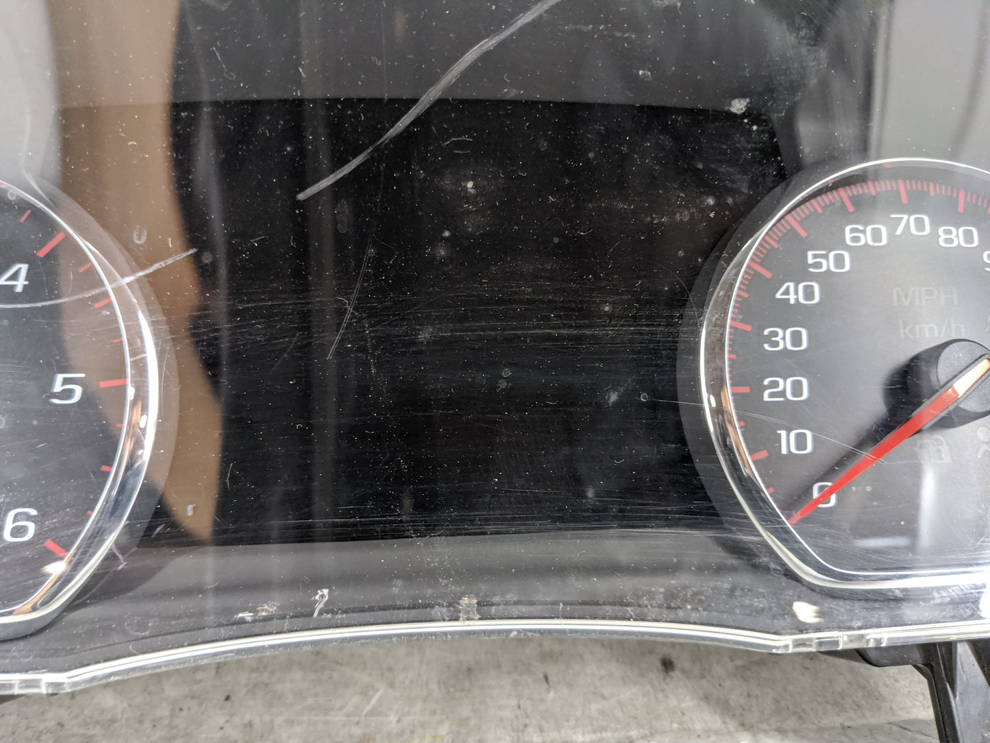 2015 Gmc Yukon Instrument Cluster Speedometer Gauges P/N:23275714 7110500000000X, 813075439 Miles:121K Fits Fits 2014 2016 O
