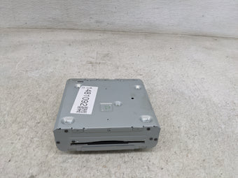 compare product 2015 Gmc Yukon Radio AM FM Cd Player Receiver Replacement P/N:23487132 7115117A92100128, 70030998000000X, 34W921D Fits OEM Used Auto Parts