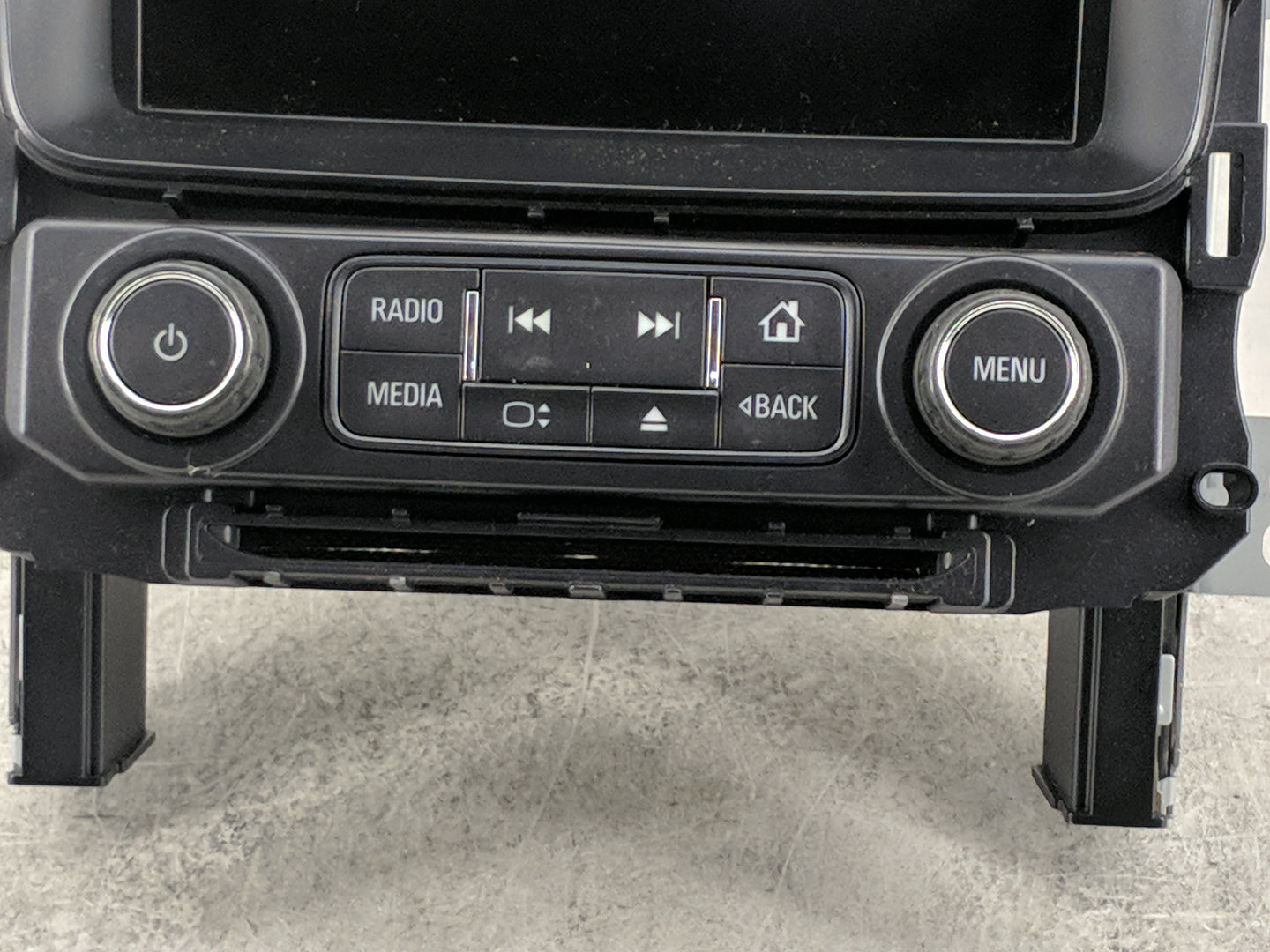 2015 Gmc Yukon Radio Control Panel 1483785 - Oemusedautoparts1.com