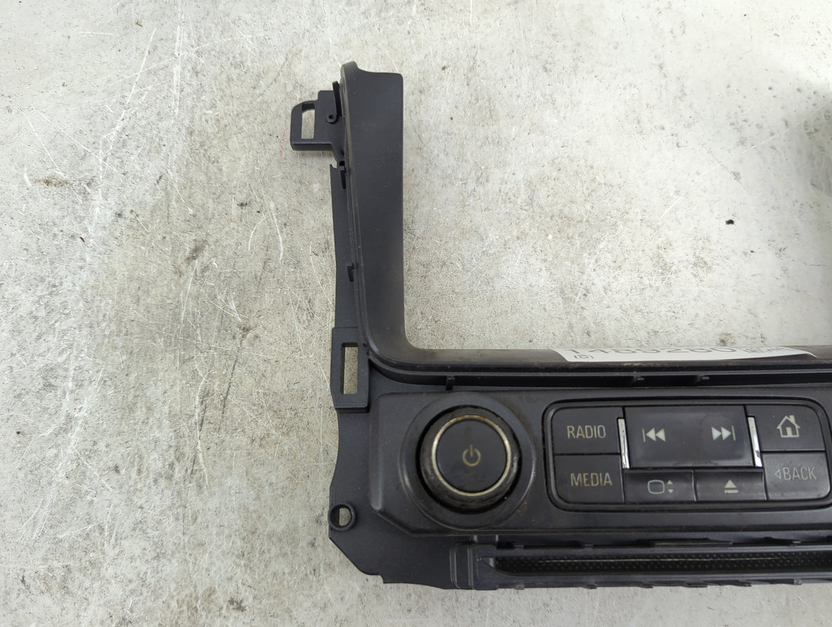 2015-2015 Gmc Yukon Radio Control Panel - Oemusedautoparts1.com