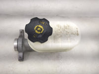 2015-2020 Gmc Yukon Brake Master Cylinder 1491089 - Oemusedautoparts1.com
