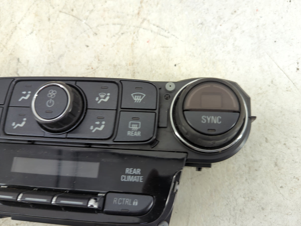 2015 Gmc Yukon Climate Control Module Temperature AC/Heater Replacement P/N:23449658 815372982 Fits OEM Used Auto Parts - Oe