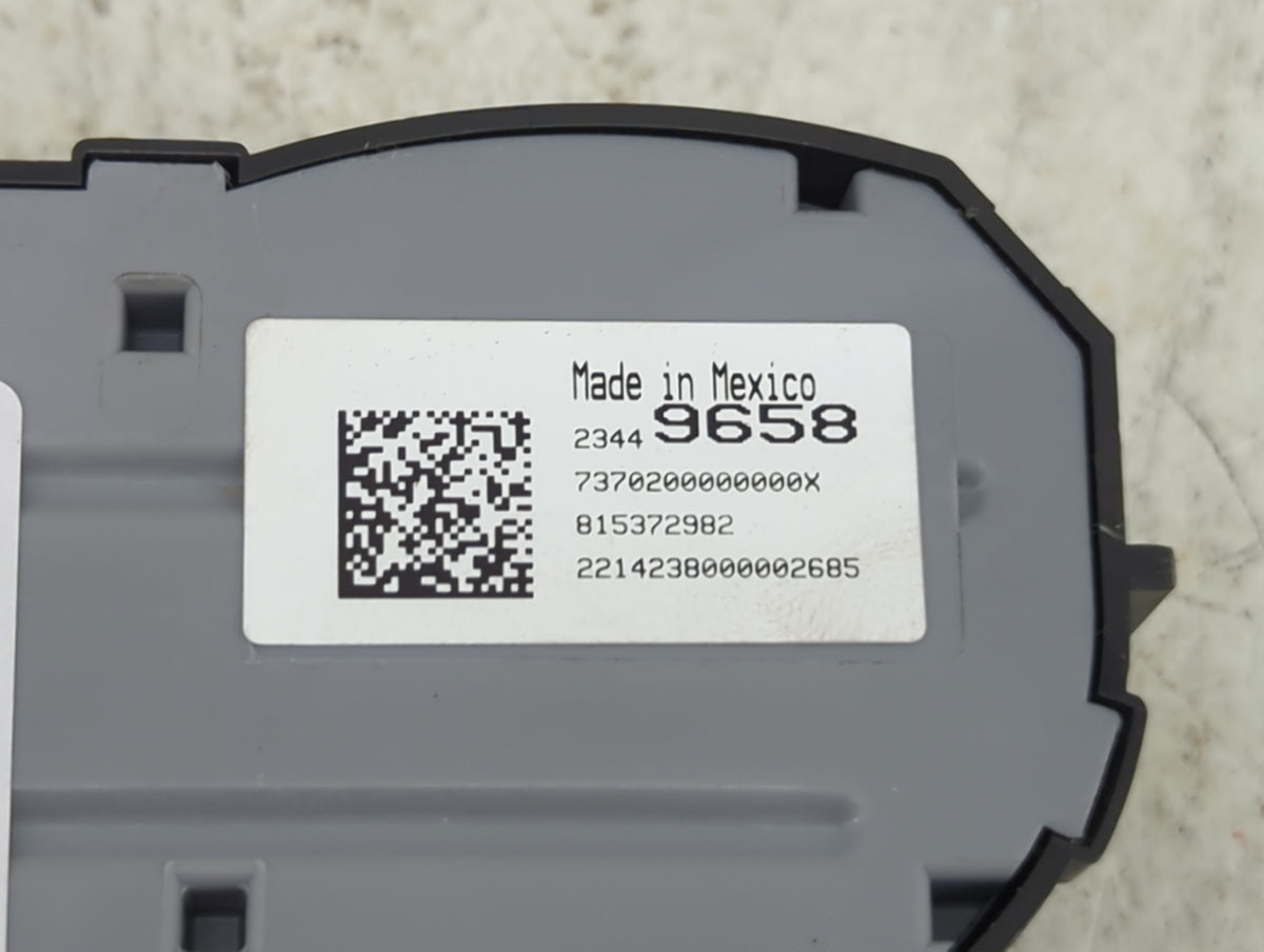 2015 Gmc Yukon Climate Control Module Temperature AC/Heater Replacement P/N:23449658 815372982 Fits OEM Used Auto Parts - Oe