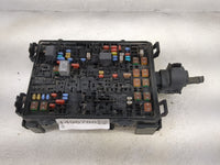 2015-2020 Gmc Yukon Fusebox Fuse Box Panel Relay Module P/N:84114437 8632S800603230 Fits Fits 2015 2016 2017 2018 2019 2020 