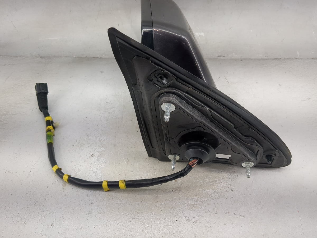 2015-2020 Gmc Yukon Driver Side View Mirror - Left Door Mirror OEM Used - Oemusedautoparts1.com