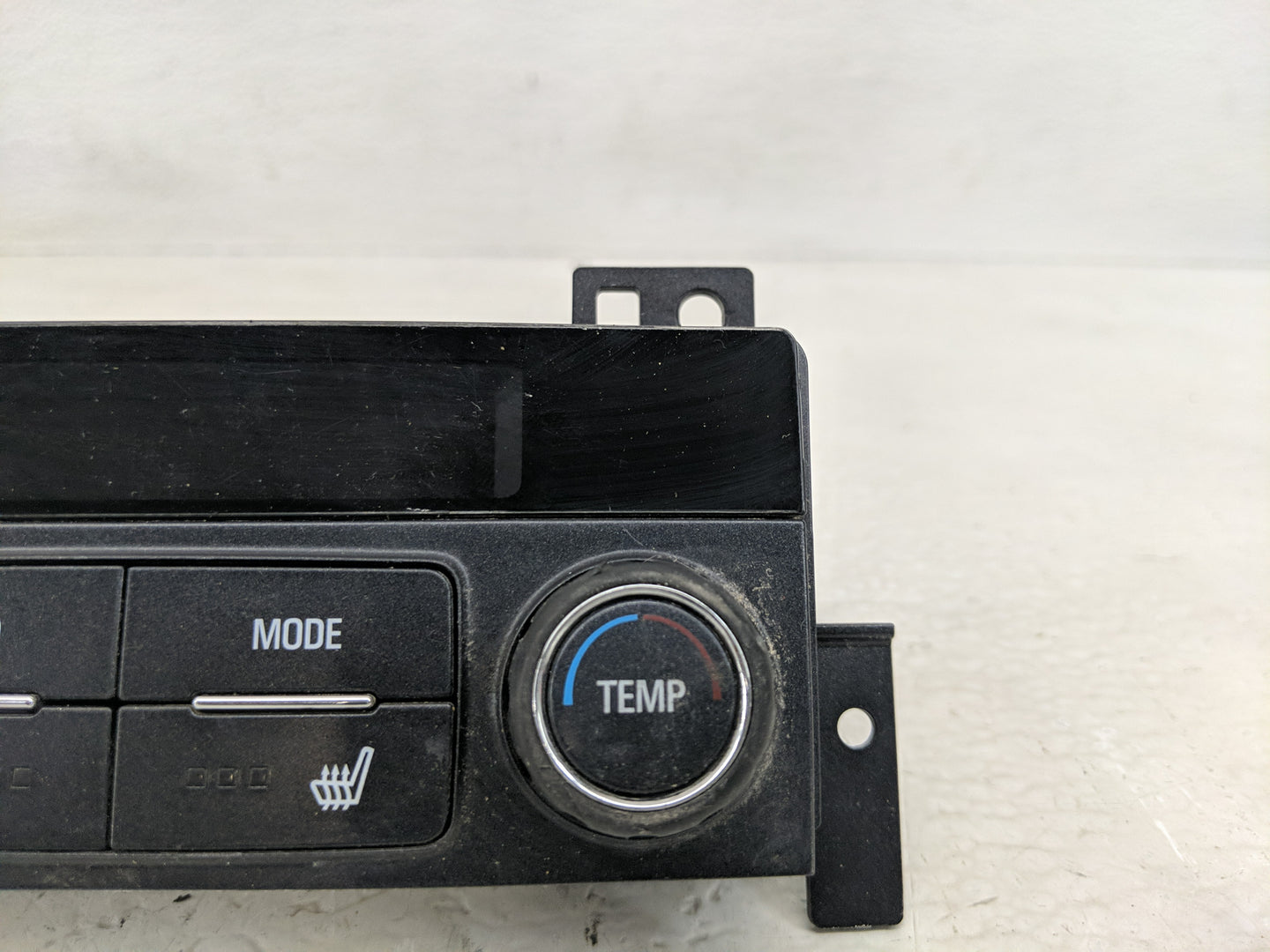 2015 Gmc Yukon Xl Climate Control Module Temperature AC/Heater Replacement P/N:20929717 Fits OEM Used Auto Parts - Oemusedau