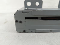 2015 Gmc Yukon Xl Radio AM FM Cd Player Receiver Replacement P/N:23395933 Fits Fits 2014 OEM Used Auto Parts - Oemusedautopa
